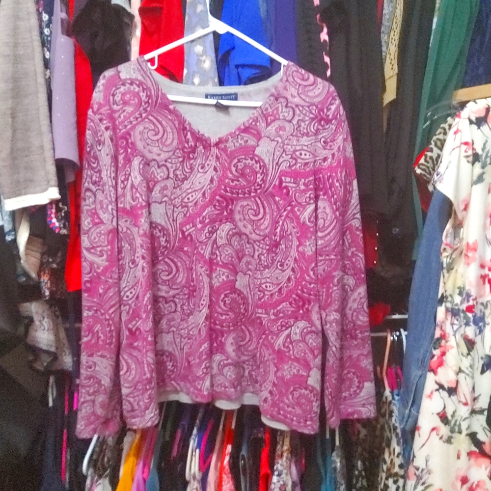 Karen Scott woman 1x paisley sweater